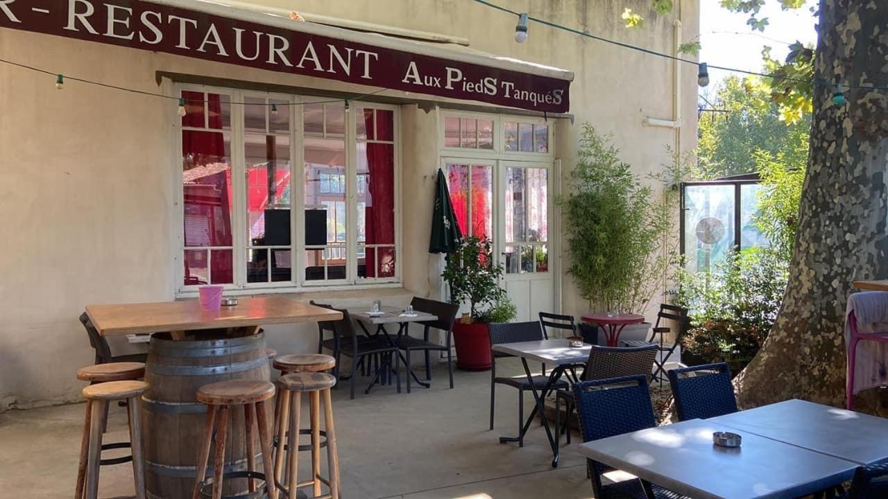 Aux Pieds Tanques Ξενοδοχείο Barbentane Εξωτερικό φωτογραφία